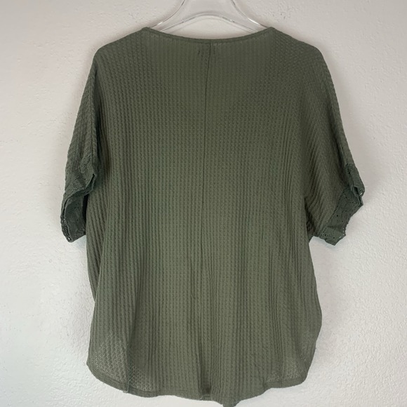 Hollister Shirt Womens Medium Waffle Knit Boho Crochet Oversized Casual Tassel M - Picture 3 of 7